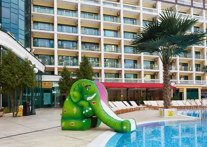 Planeta Hotel & Aquapark Free Beach Access